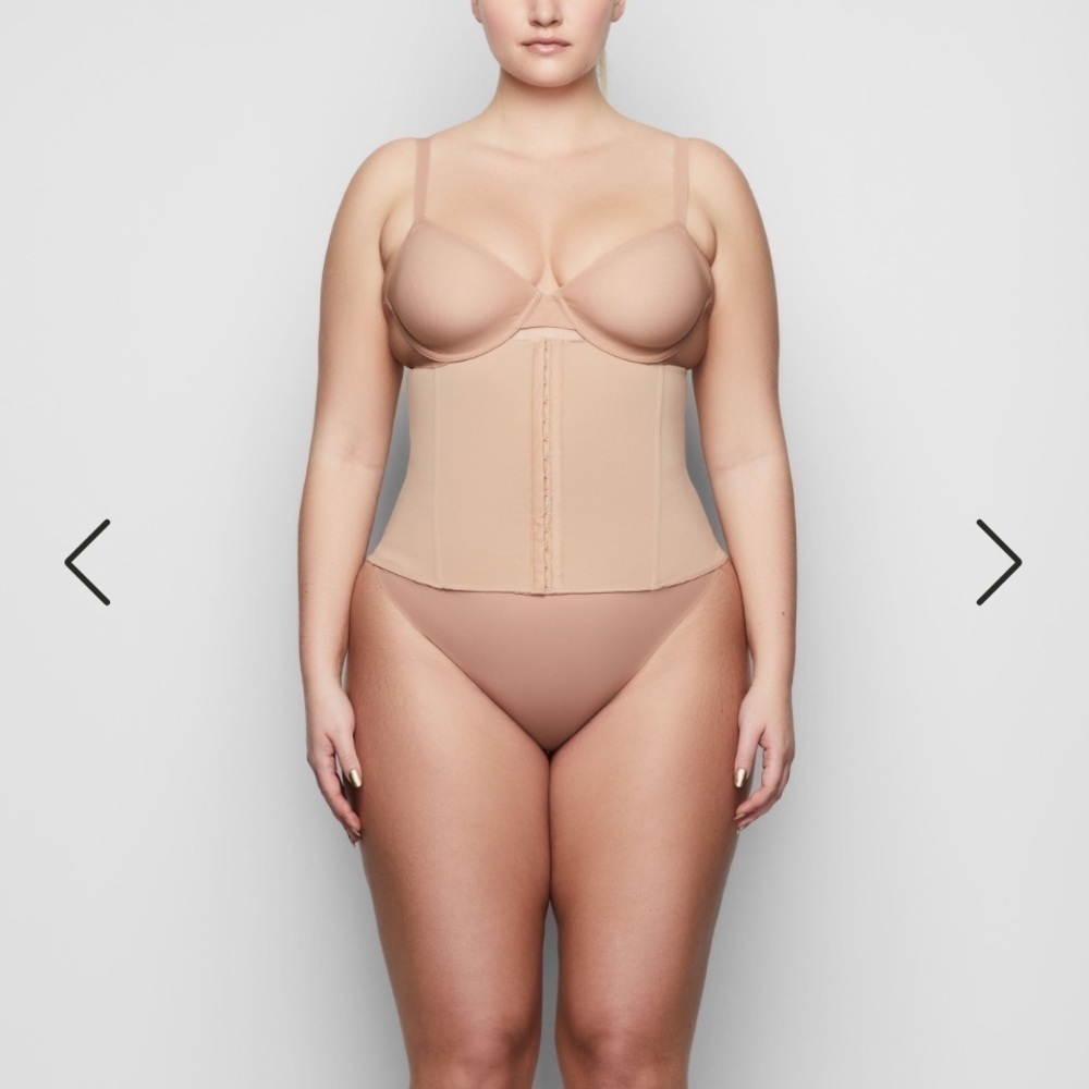 Skims Waist Trainer Shapewear Size 3X NWOT Clay
